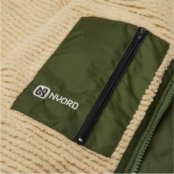 2026 Nyord Primaloft Outdoor-Wickelmantel ACC0005 - Khaki / Ecru