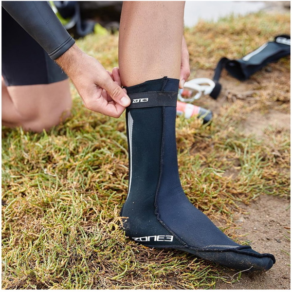 2024 Zone3 Neopren-Schwimmsocken Na18unss - Schwarz / Reflektierend Silber