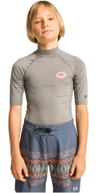 2026 Billabong Junior Neuauflage: Kurzarm-Lycra-Weste EBBWR03009 - Pewter